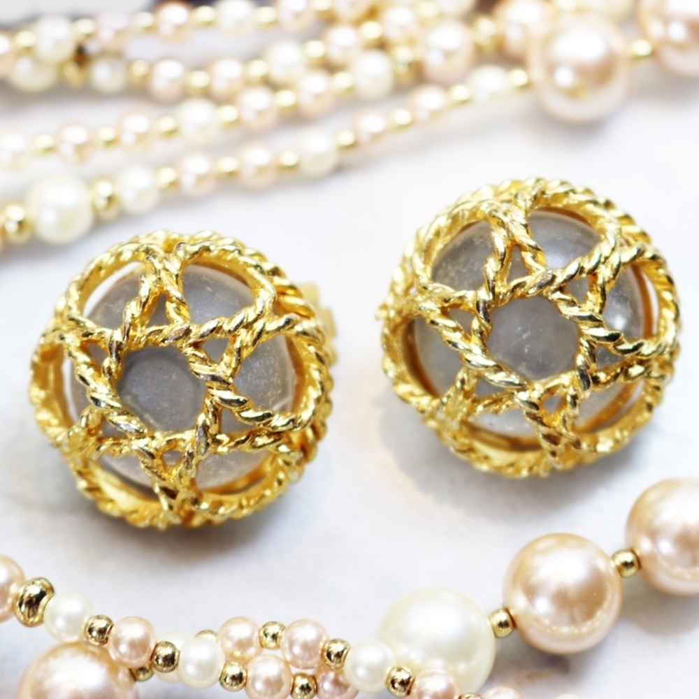 ⚜️ Vintage Paolo Gucci Gold Stars with Caged Moon Stone Earrings - Picture 4 of 16
